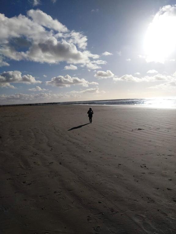 Vakantiehuis Hollum Ameland Dichtbij Strand En Met Ruime Tuin - Ameland39 Nl المظهر الخارجي الصورة